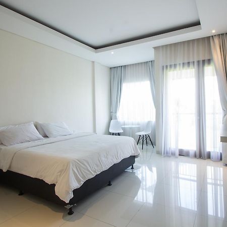 Soraya Apartment Seminyak Exteriör bild