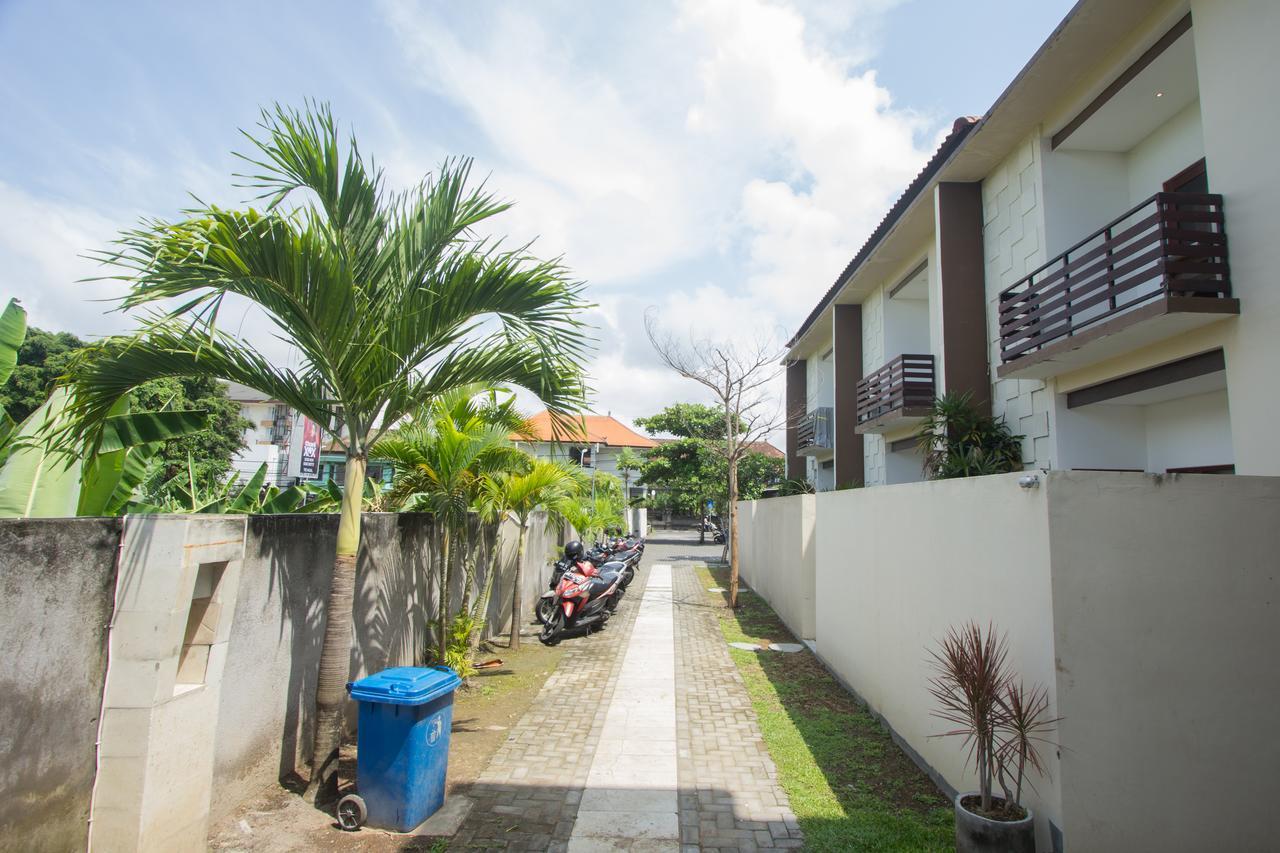 Soraya Apartment Seminyak Exteriör bild