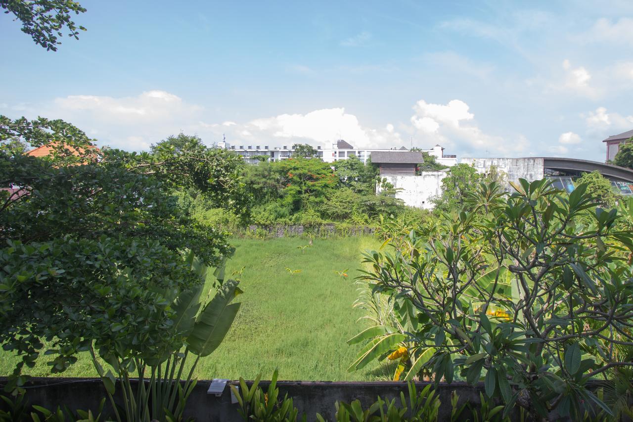 Soraya Apartment Seminyak Exteriör bild