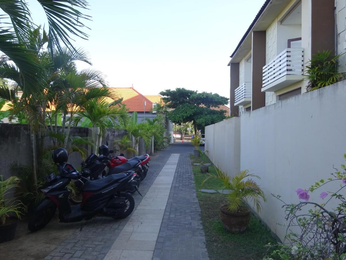 Soraya Apartment Seminyak Exteriör bild